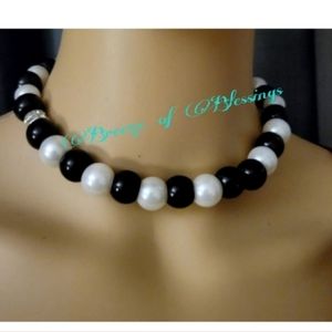 Handmade Pearl Beaded bracelet &  Necklace Set